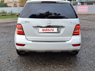 2009 Mercedes-Benz M-Класс 350 II (W164) Рестайлинг, белый, 1400000 рублей, вид 4