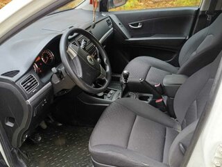 2011 SsangYong Actyon II, белый, 810000 рублей, вид 4