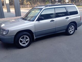 1999 Subaru Forester I, белый, 550000 рублей, вид 3