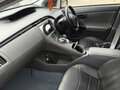2010 Toyota Prius III (XW30), серый, 850000 рублей - вид 2