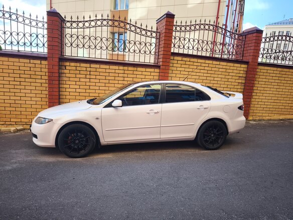 2007 Mazda 6 I (GG) Рестайлинг, белый - вид 4