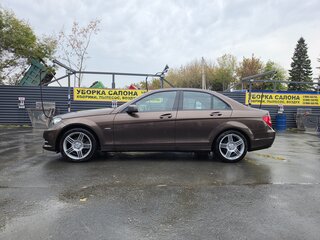 2013 Mercedes-Benz C-Класс 180 III (W204) Рестайлинг, коричневый, 1800000 рублей, вид 3