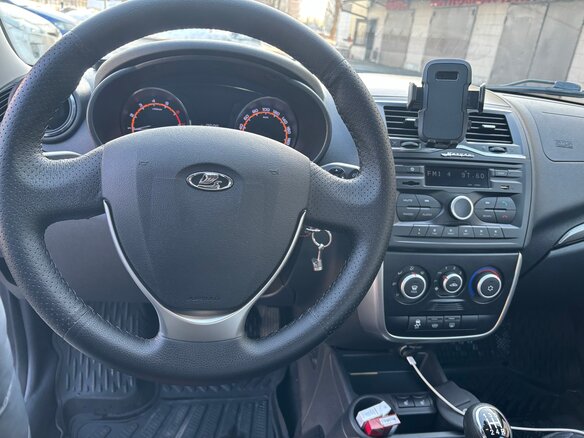 2021 Lada (ВАЗ) Granta I Рестайлинг, белый, 900000 рублей - вид 14