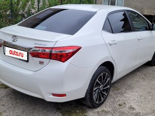 2013 Toyota Corolla XI (E160, E170, E180), белый, 1150000 рублей, вид 4