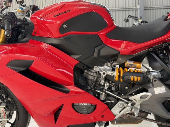 2025 Ducati Panigale V2, красный, 1999999 рублей - вид 15