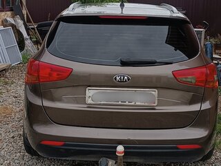 2015 Kia Ceed II Рестайлинг, коричневый, 700000 рублей, вид 3