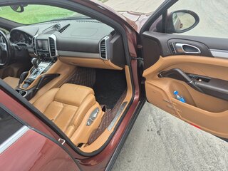 2011 Porsche Cayenne S II (958), коричневый, 1850000 рублей, вид 5