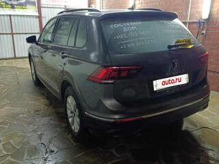 2021 Volkswagen Tiguan II Рестайлинг, серый, 2850000 рублей, вид 4