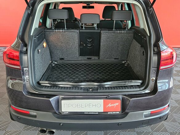 2016 Volkswagen Tiguan I Рестайлинг, чёрный - вид 17