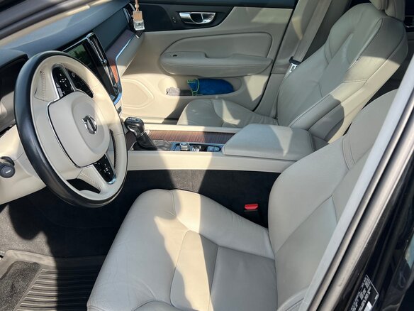 2020 Volvo S60 Mild Hybrid III, чёрный, 2250000 рублей - вид 12