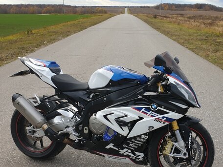 2017 BMW S 1000 RR, белый, 1390000 рублей, вид 4