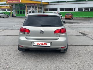 2011 Volkswagen Golf VI, серебристый, 700000 рублей, вид 4