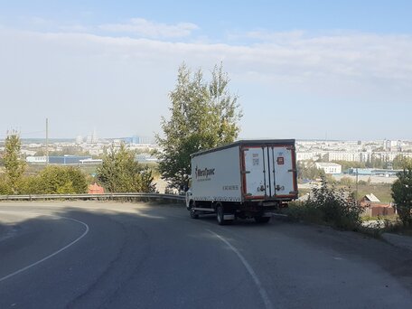 2012 Fuso (Mitsubishi) Canter, белый, 4000000 рублей, вид 3