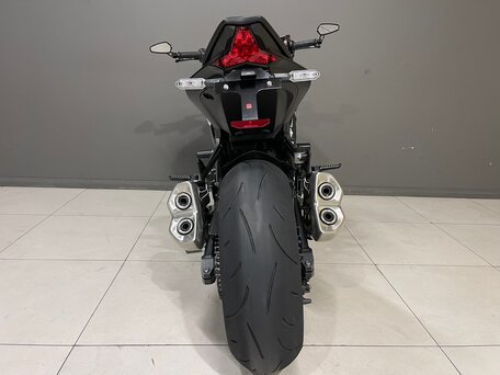 2021 Kawasaki Z 1000, чёрный, 1090000 рублей, вид 4