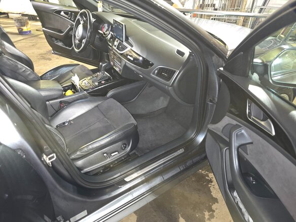 2017 Audi A6 IV (C7) Рестайлинг, серый, 2890000 рублей - вид 8