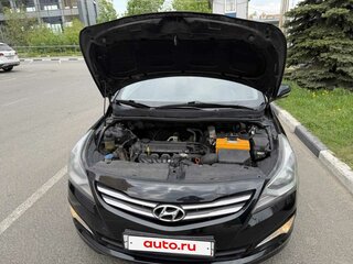 2014 Hyundai Solaris I Рестайлинг, чёрный, 750000 рублей, вид 3