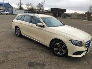 2019 Mercedes-Benz E-Класс 220 d V (W213, S213, C238), бежевый, 2220000 рублей, вид 3