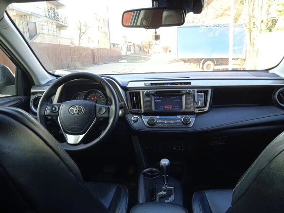 2013 Toyota RAV4 IV (XA40), серый, 1770000 рублей - вид 15