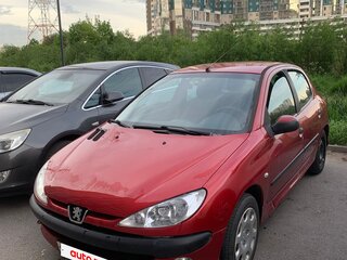 2008 Peugeot 206, красный, 240000 рублей, вид 1