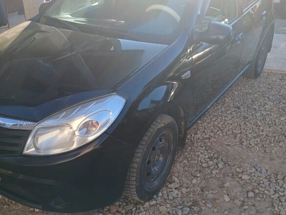 2014 Renault Sandero I, чёрный, 349000 рублей - вид 4