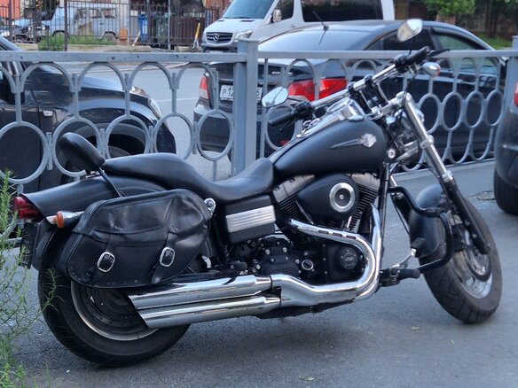 2013 Harley-Davidson Fat Bob, чёрный, 600000 рублей - вид 1
