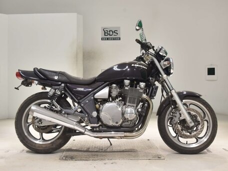 2000 Kawasaki ZR 1100 Zephyr, чёрный, 898000 рублей, вид 2