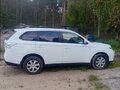 2013 Mitsubishi Outlander III, белый, 1000000 рублей - вид 2