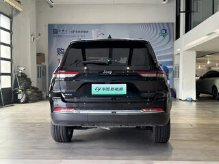 2023 Jeep Grand Cherokee 4xe V (WL), чёрный, 7300000 рублей, вид 5