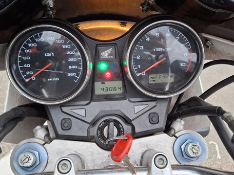 2006 Honda CB 1300, белый, 455000 рублей, вид 3