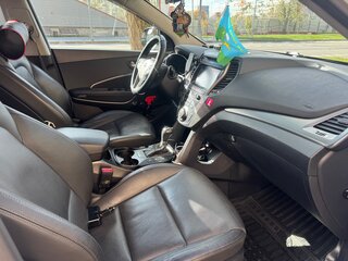 2017 Hyundai Santa Fe Grand III Рестайлинг, белый, 2250000 рублей, вид 5