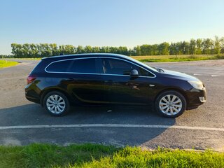 2012 Opel Astra J Рестайлинг, коричневый, 625000 рублей, вид 4
