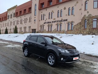 2014 Toyota RAV4 IV (XA40), коричневый, 1650000 рублей, вид 3