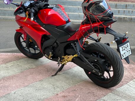 2016 Yamaha YZF-R3, красный, 480000 рублей, вид 4