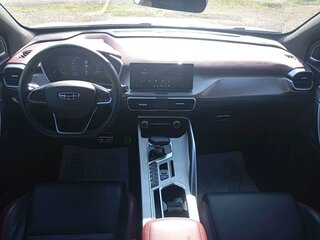2023 Geely Coolray I, серебристый, 1575000 рублей, вид 5