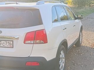 2011 Kia Sorento II, белый, 1550000 рублей, вид 4