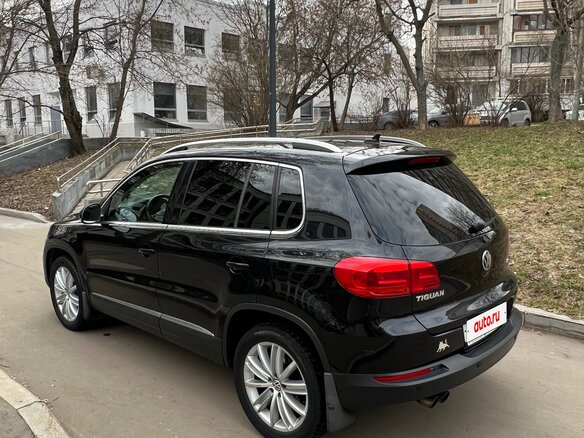 2013 Volkswagen Tiguan I Рестайлинг, чёрный, 1510000 рублей - вид 6