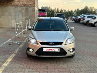 2008 Ford Focus II Рестайлинг, серебристый, 550000 рублей, вид 2