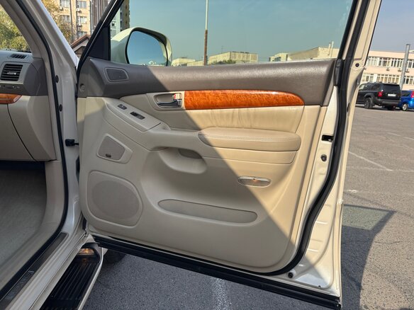 2003 Lexus GX 470 I, бежевый, 2307000 рублей - вид 39
