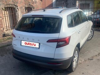 2021 Skoda Karoq I, белый, 1999999 рублей, вид 3