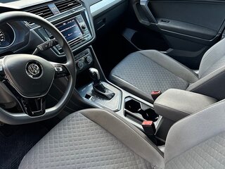 2019 Volkswagen Tiguan Allspace II, серый, 2050000 рублей, вид 5