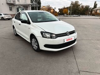 2015 Volkswagen Polo V, белый, 550000 рублей, вид 1