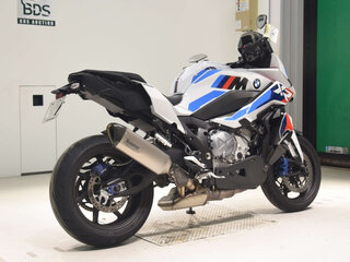 2024 BMW M 1000 XR, чёрный, 2500000 рублей, вид 5