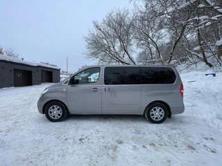 2011 Hyundai Grand Starex I, серый, 1470000 рублей, вид 2