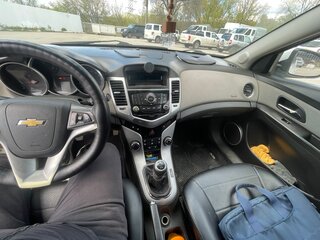 2009 Chevrolet Cruze I, белый, 415000 рублей, вид 5