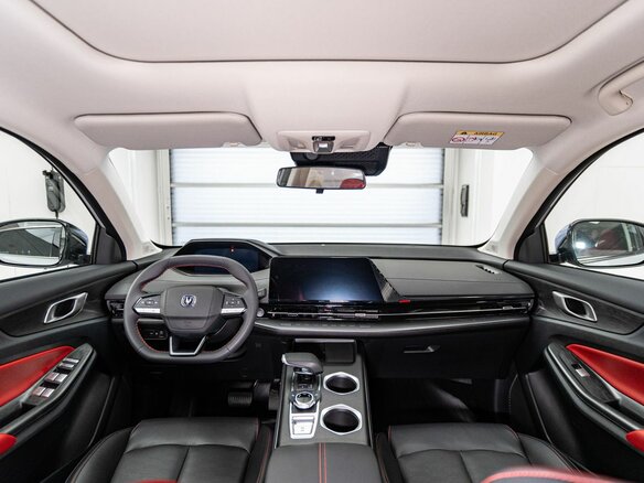 2024 Changan UNI-S I, серебристый - вид 4