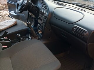 2011 Chevrolet Niva I Рестайлинг, серый, 560000 рублей, вид 5