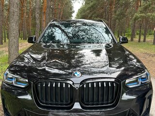 2022 BMW X3 20i xDrive III (G01) Рестайлинг, чёрный, 5700000 рублей, вид 4