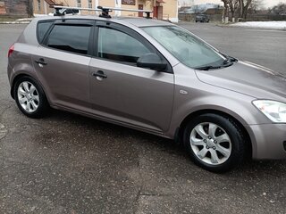 2007 Kia Ceed I, бежевый, 550000 рублей, вид 4