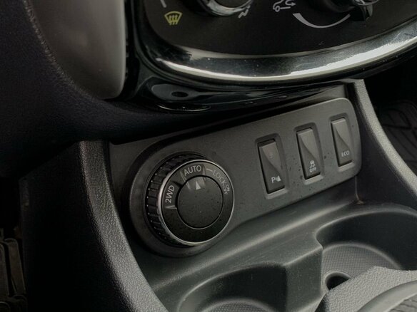 2020 Nissan Terrano III (D10), коричневый - вид 15