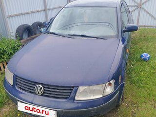 1997 Volkswagen Passat B5, синий, 165000 рублей, вид 1